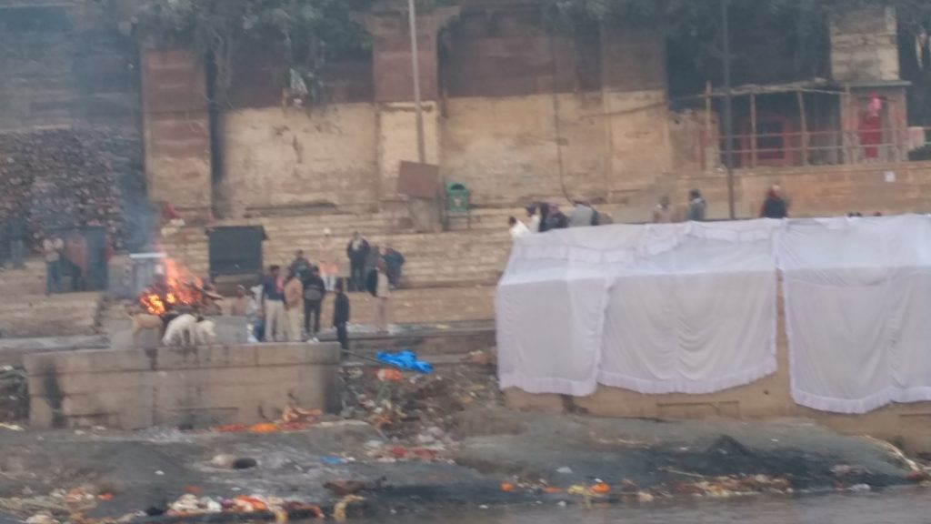 Margens do Rio Ganges em Varanasi