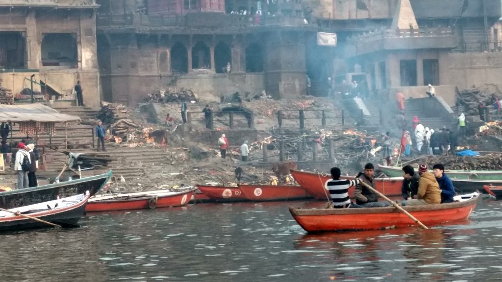 Cremações em Varanasi