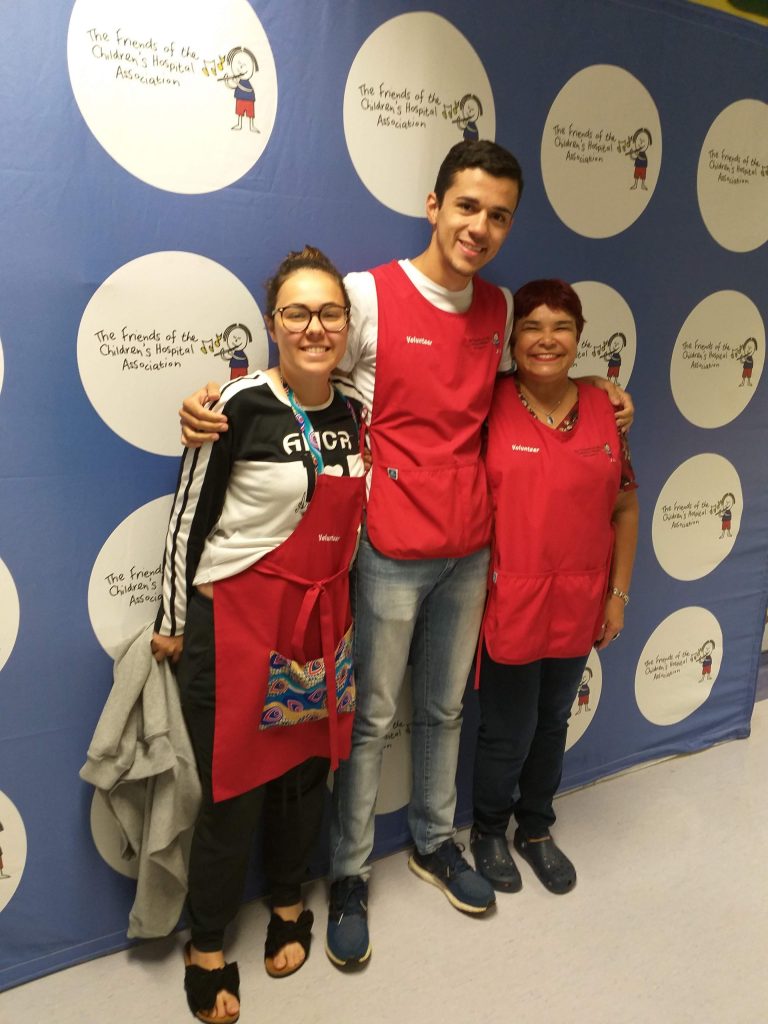 Eu e meus novo amigos -  Red Cross Hospital – Cape Town – África do Sul  