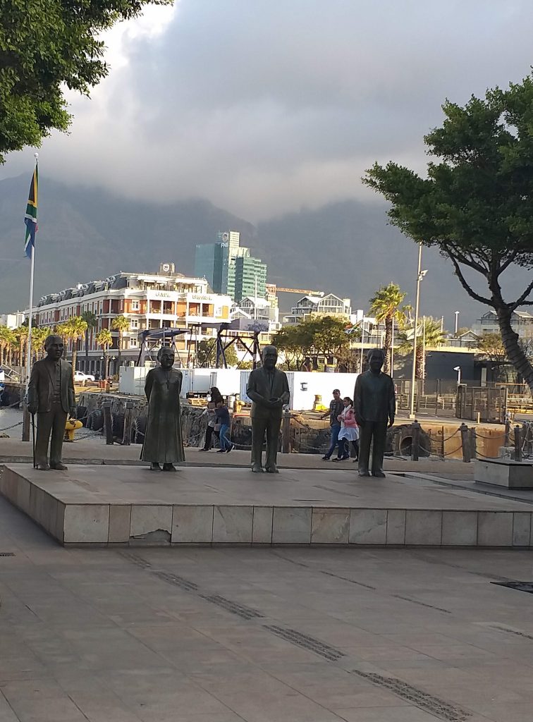 Homenagem aos quatro sul africanos Nobel da Paz - Cidade do Cabo - África do Sul